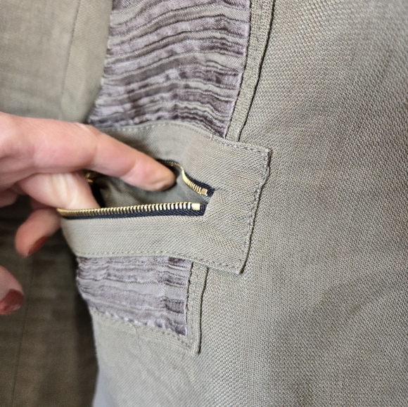 Teenflo Linen Taupe Waist Length Jacket. Size 10 - Picture 4 of 12